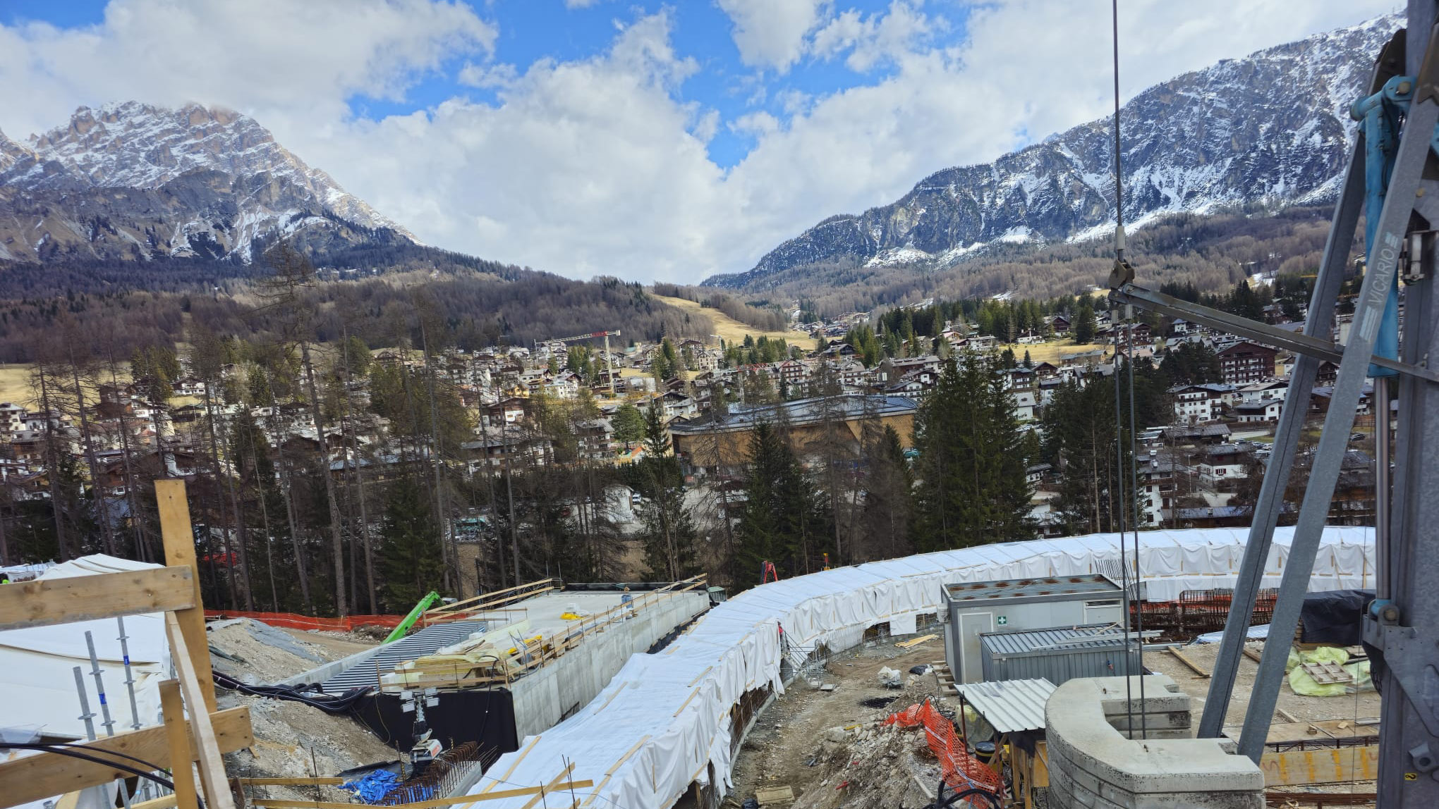 Testen auf der Olympia-Baustelle in Cortina